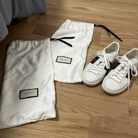 Gucci Leather Sneakers - Picture 5 of 5